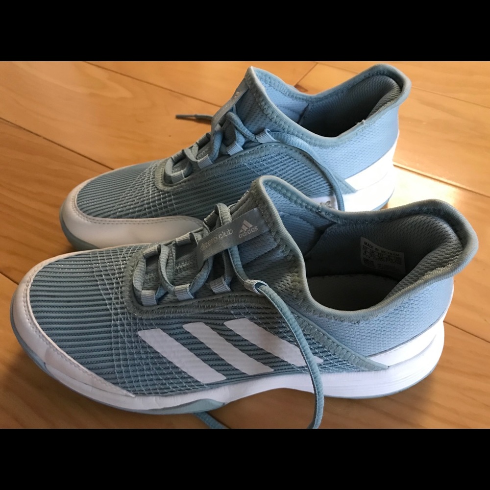 Adidas Adizero Club girl size 4